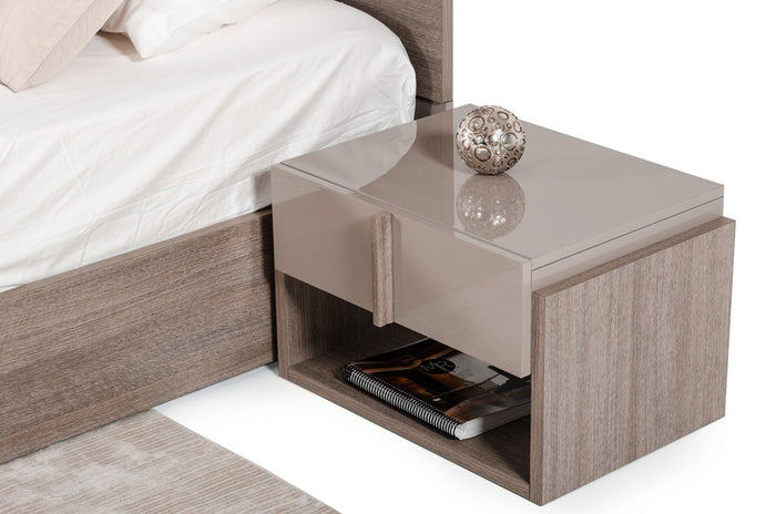 Gisele Italian Modern Nightstand